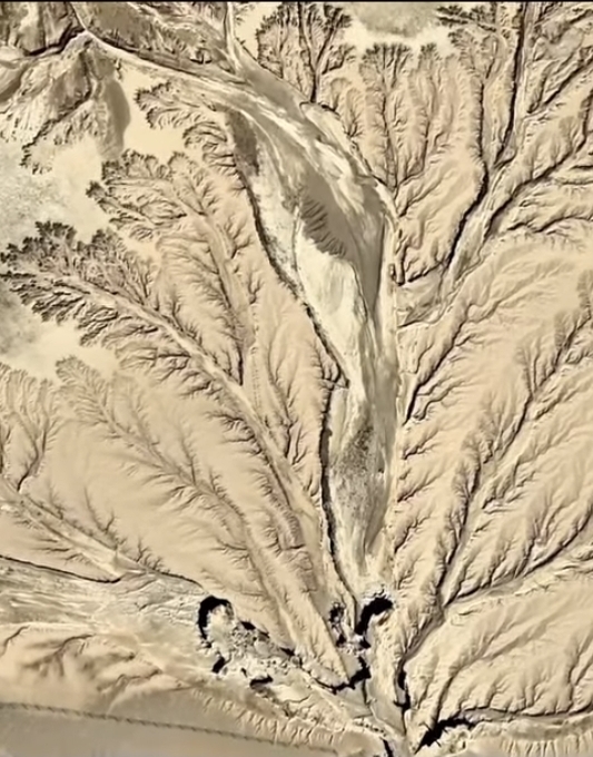 Clip 4 Preview Image